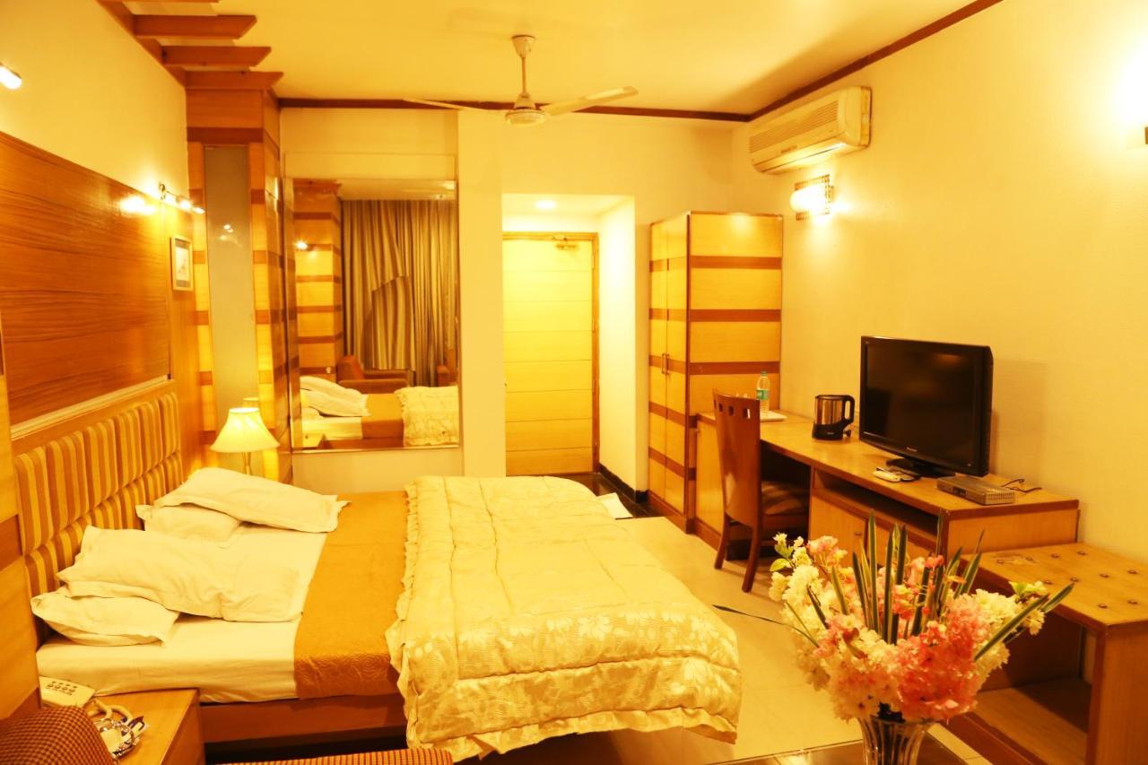 Hotel H26 Chandīgarh Exteriér fotografie