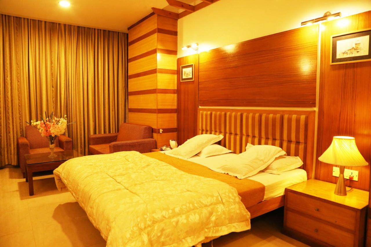Hotel H26 Chandīgarh Exteriér fotografie